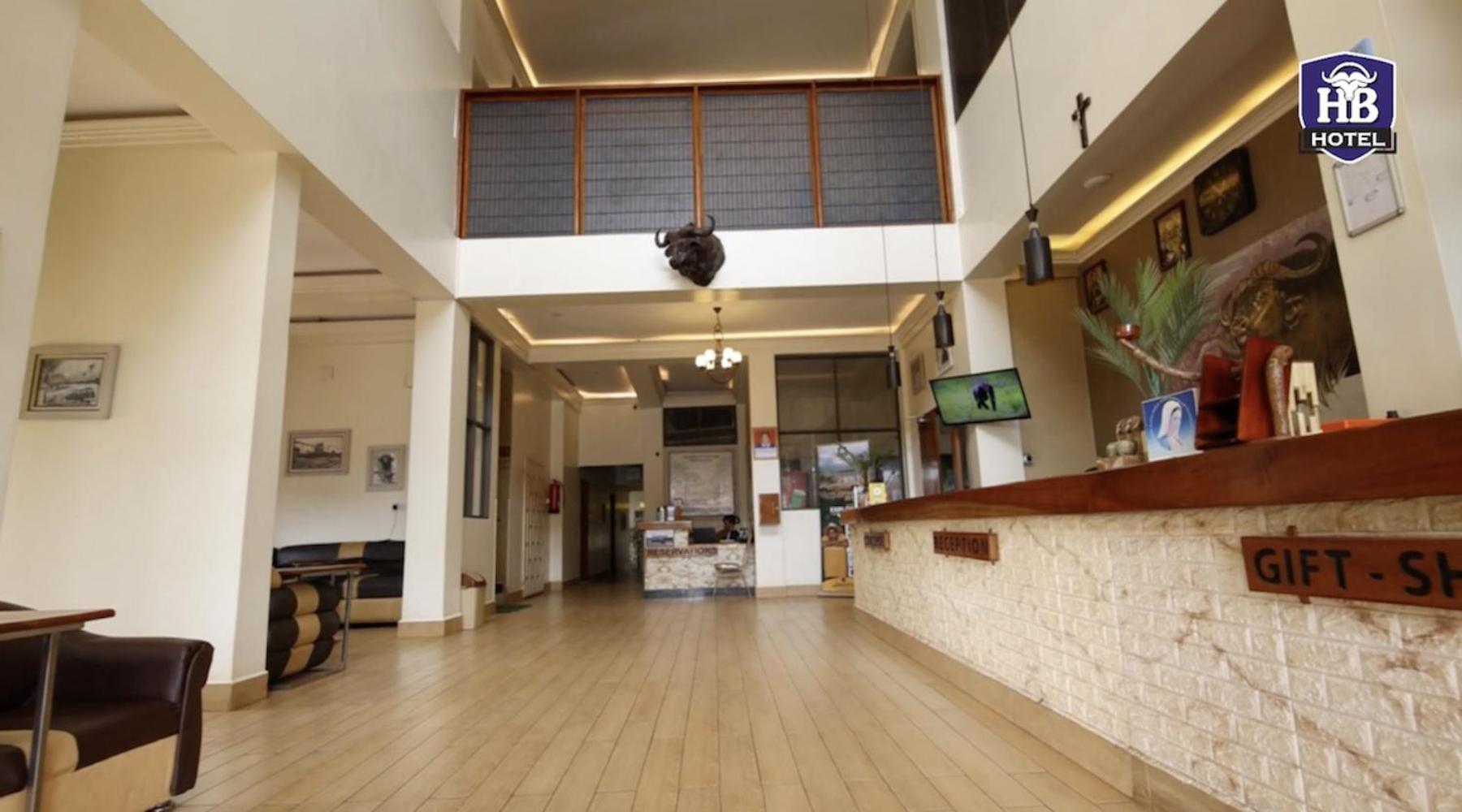 Hoima Buffalo Hotel & Business Hub Ltd Bagian luar foto